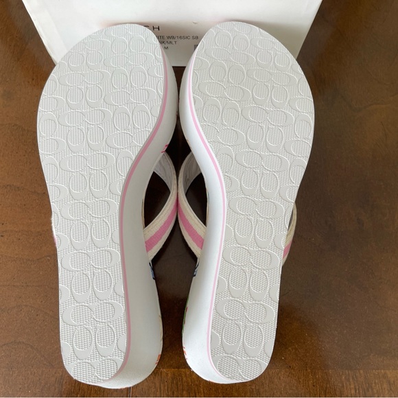 Coach Signature Felicite White Pink Multicolor Sandals Wedge Flip Flops 6.5 M - Picture 5 of 6